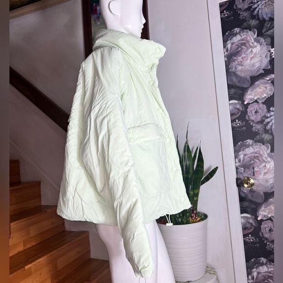 Free People Phoebe Packable Puffer Jacket - Bleached Melon
$198 - Picture 5 of 6